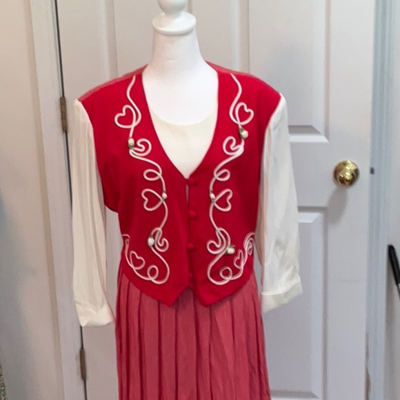 Allison-Che Dresses & Skirts - Allison-Che Long Sleeves Dress Size 16
